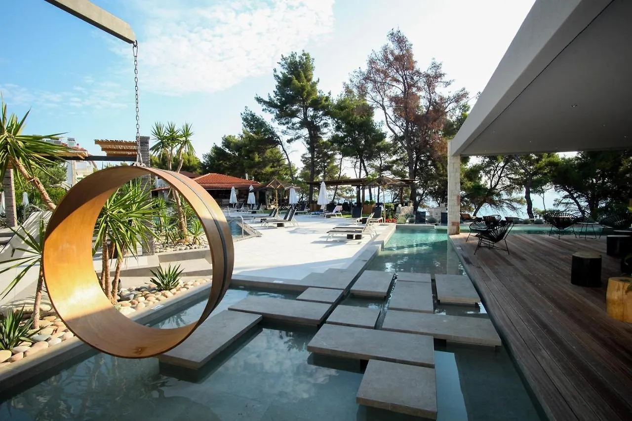 Nostos Hotel
