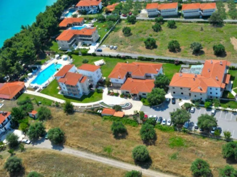 **  Nostos Hotel Greece