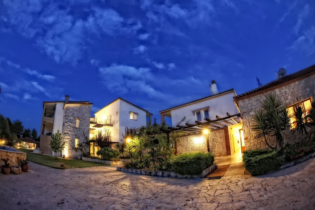 Nostos Hotel