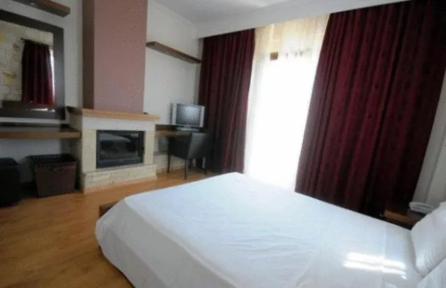 Nostos Hotel 2*, Afytos Greece